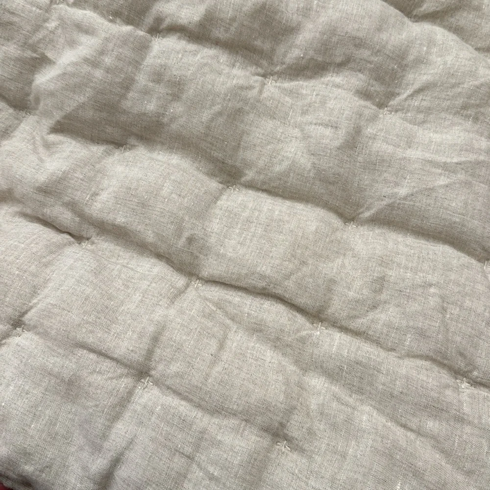 West elm European Flax Linen Tack Stitch Shams set sz 26x26